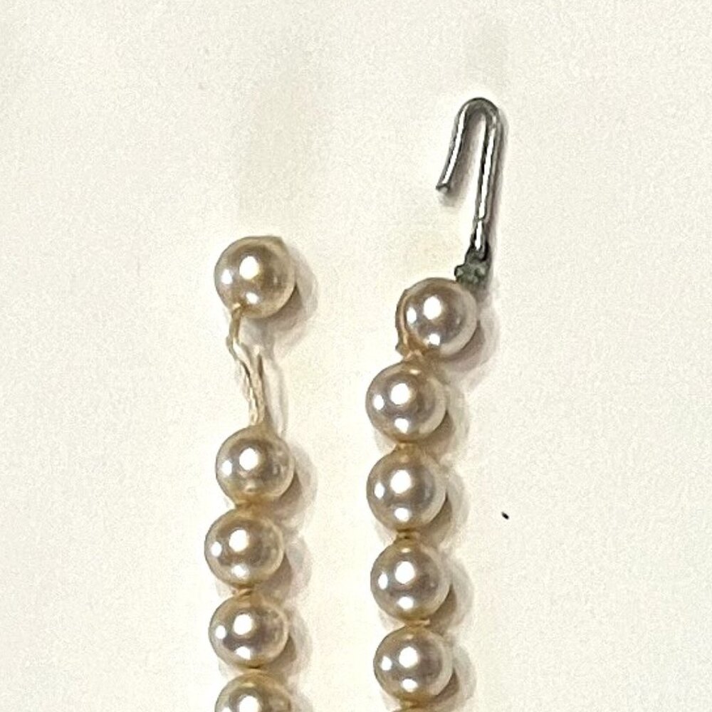 Mixed Lot of 3 Vintage Faux Pearl Necklaces in Various Colors & Conditions - Picture 5 of 10